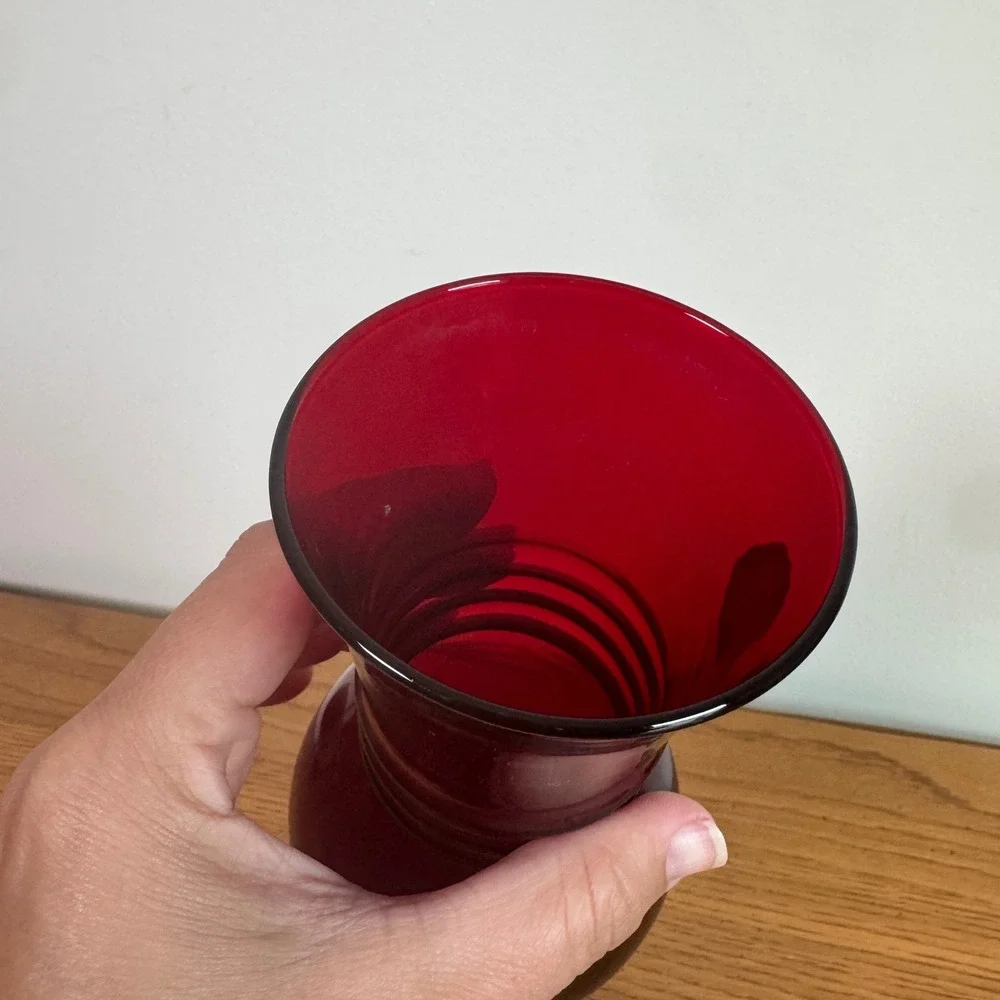Anchor Hocking Royal Ruby Red Glass Vase Ringed Neck‎ Vintage MCM